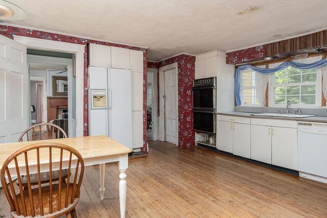 43 Park St, House other with 3 bedrooms, 2 bathrooms and 8 parking in Pepperell MA | Image 10