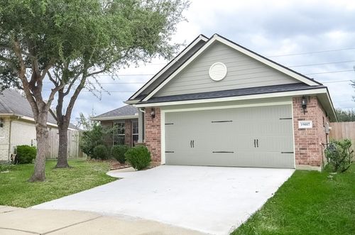 19007 Logan Star Ct, Richmond, TX, 77407-5764 | Card Image