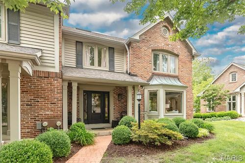 14426 Open Meadow Ct W, Chesterfield, MO, 63017-9627 | Card Image