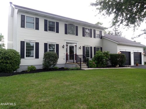 822 Fox Chapel Dr, Duncansville, PA, 16635-7509 | Card Image