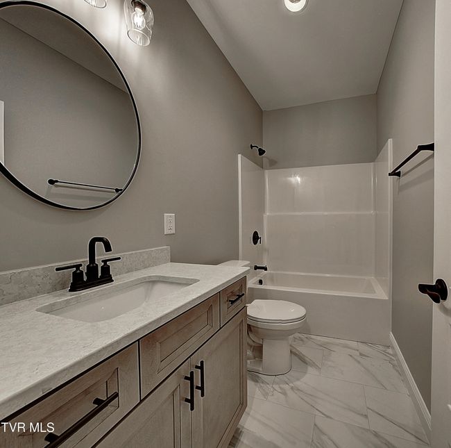 2442 Haystack Cir, House other with 4 bedrooms, 3 bathrooms and null parking in Piney Flats TN | Image 17