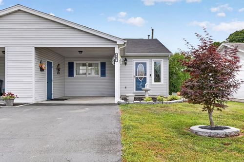 167 Aspen Cir, Bristol, VA, 24201-8716 | Card Image