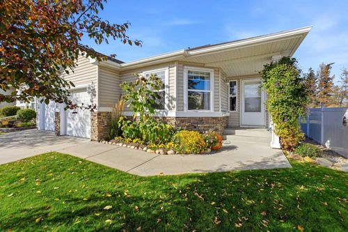 216 Jenkins Dr, Red Deer, AB, T4P3X1 | Card Image