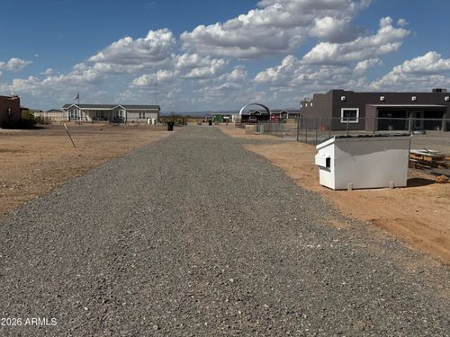 --2881X N 253rd Dr, Wittmann, AZ, 85361 | Card Image