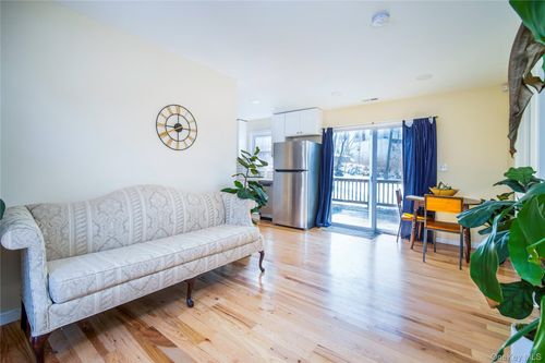 9 Roseton Rd, New Fairfield, CT, 06812-3607 | Card Image