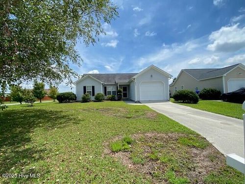 2852 Valor Dr, Wilmington, NC, 28411-7365 | Card Image