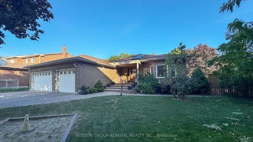 51 Faye Crt, Thornhill, ON, L4J5B6 | Card Image