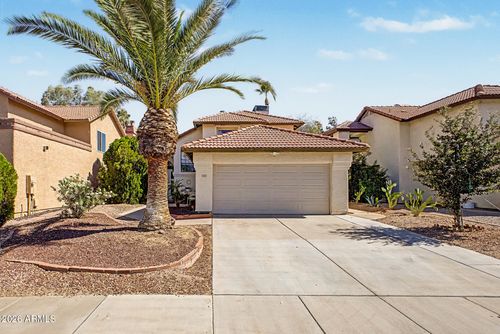 929 E Manor Dr, Chandler, AZ, 85225-0913 | Card Image