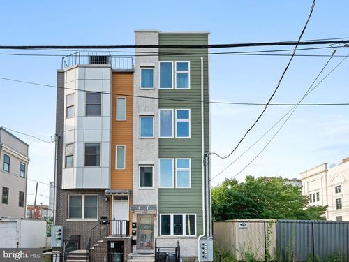 1433 Ogden St, PHILADELPHIA, PA, 19130-2372 | Card Image