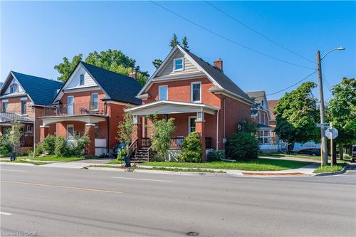 lower-177 Weber St E, Kitchener, ON, N2H1E3 | Card Image