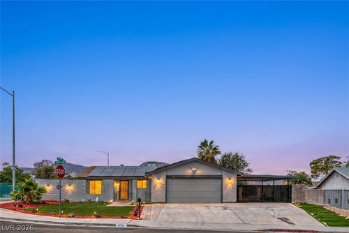 613 Overland Dr, Henderson, NV, 89002-8312 | Card Image