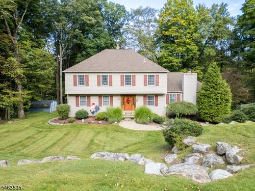 10 Ross Rd, Stanhope, NJ, 07874-3228 | Card Image