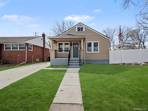 1032 E Maxlow Ave, Hazel Park, MI, 48030-2375 | Card Image