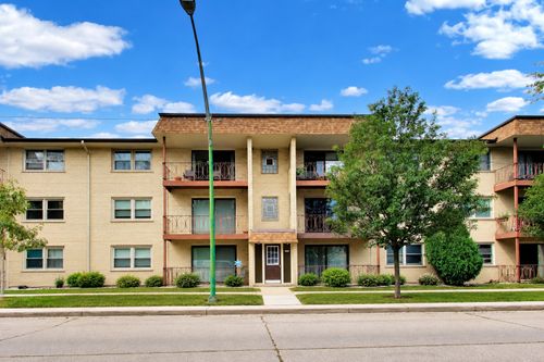 2d-4540 N Linder Ave, Chicago, IL, 60630-3539 | Card Image