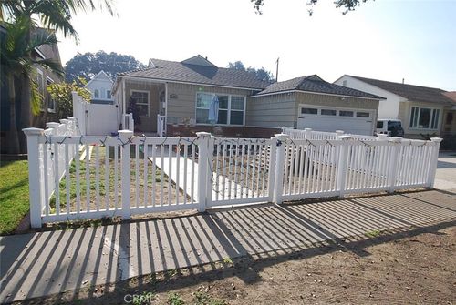 3708 Michelson St, Lakewood, CA, 90712 | Card Image