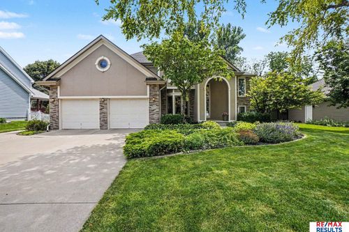 503 W Centennial Rd, Papillion, NE, 68046-4304 | Card Image