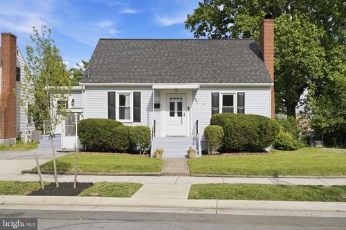 528 Battle Ave, WINCHESTER, VA, 22601-5627 | Card Image