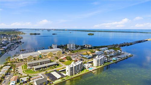 602-300 Woodette Dr, DUNEDIN, FL, 34698-1767 | Card Image
