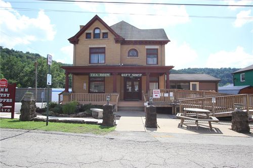 1903 Donner St, Elizabeth Twp, PA, 15135-1233 | Card Image