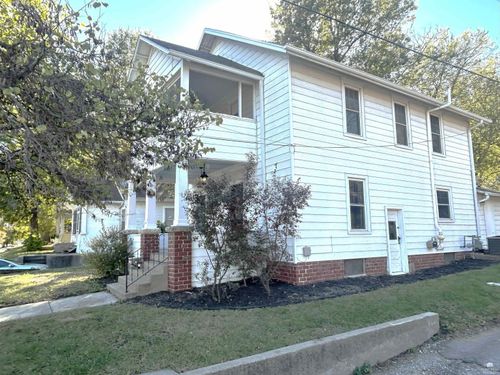 112 S Martin Luther King Jr Dr, Manhattan, KS, 66502-4121 | Card Image