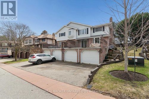 3-481 Beechwood Drive, Waterloo, ON, N2T1H8 | Card Image