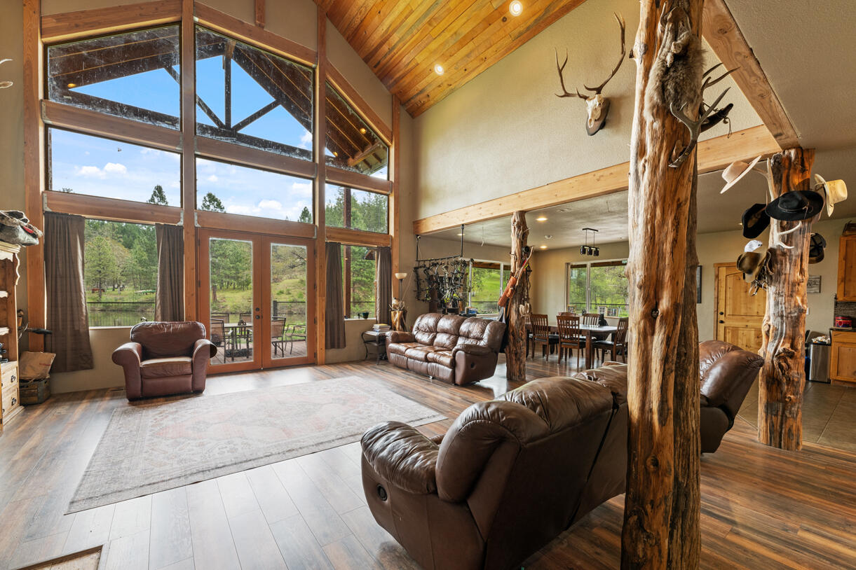 Residential in Eagle Point 4