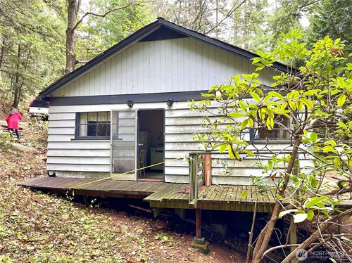 1756 Emerald Lake Way, Bellingham, WA, 98226-8739 | Card Image