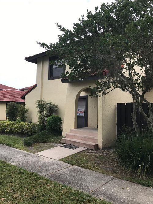 507 Hunter Cir, KISSIMMEE, FL, 34758-3334 | Card Image