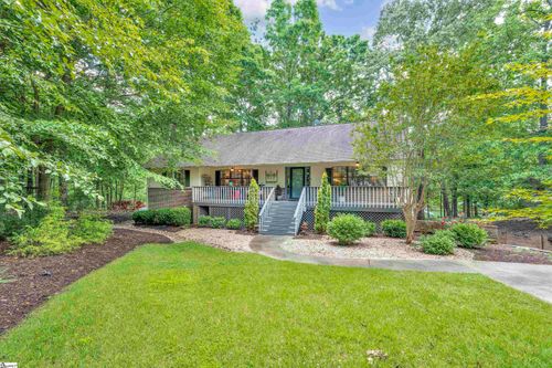 345 Oconee Ave, Westminster, SC, 29693-6434 | Card Image