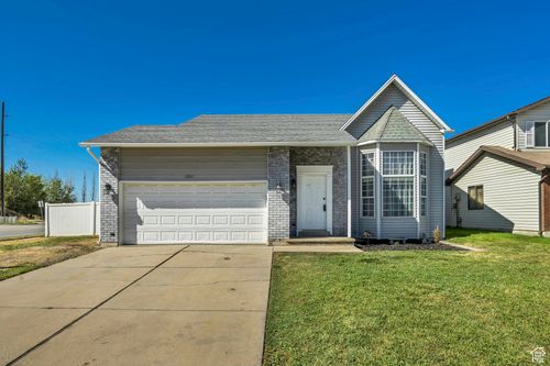 2011 N 600 W, Harrisville, UT, 84414-7033 | Card Image