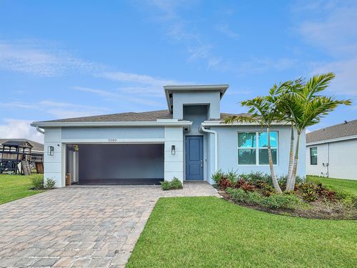 5989 Se Skyblue Cir, Stuart, FL, 34997-7311 | Card Image