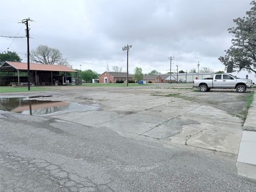 219 N Pearl Street, Trenton, TX, 75490 | Card Image