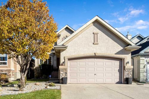 123 Cranwell Close Se, Calgary, AB, T3M1B1 | Card Image