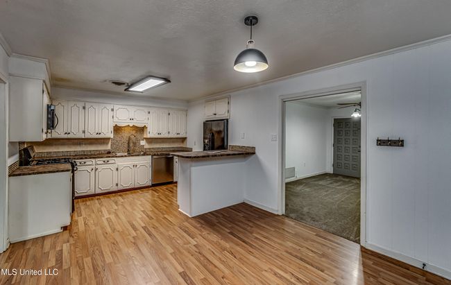 204 Turtle Creek-25 | Image 25