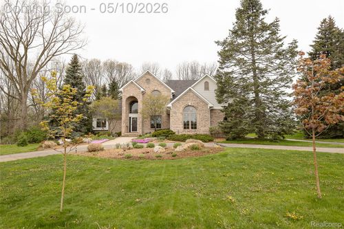 30425 Ridge Ct, New Hudson, MI, 48165-8531 | Card Image