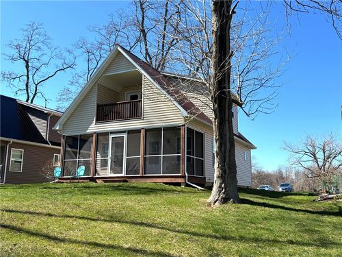 236 Danielle Dr, Hamlin, NY, 14464-9422 | Card Image