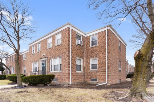 apt-2-2204 S 9th Ave, Broadview, IL, 60155-4073 | Card Image