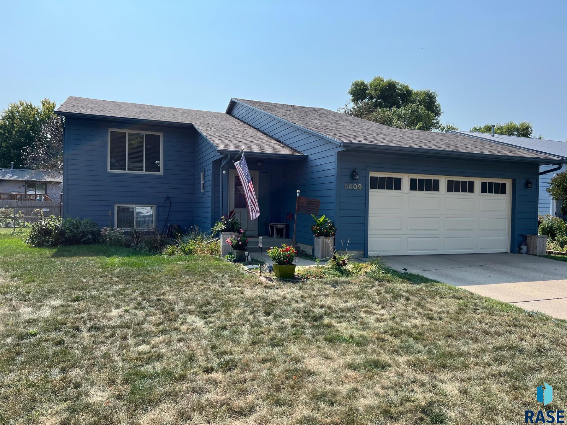 Nancy St, Sioux Falls, SD 57106