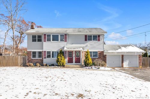 fl-2nd-27 Marlo Ln, Hauppauge, NY, 11788-4701 | Card Image