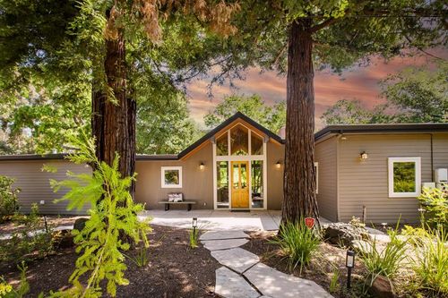 13945 Vista Regina, Saratoga, CA, 95070 | Card Image