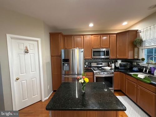 20463 Greymont Ter, ASHBURN, VA, 20147-7011 | Card Image