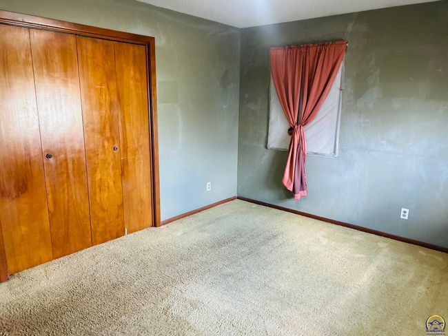 718 S 9 Th St, House other with 4 bedrooms, 2 bathrooms and null parking in Osage City KS | Image 13
