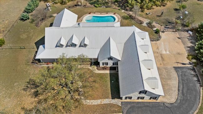 312 Quarterhorse Dr, House other with 4 bedrooms, 4 bathrooms and null parking in Liberty Hill TX | Image 30