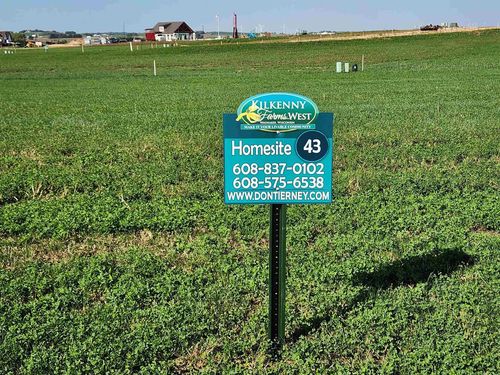 1517 S Holiday Dr, WAUNAKEE, WI, 53597 | Card Image