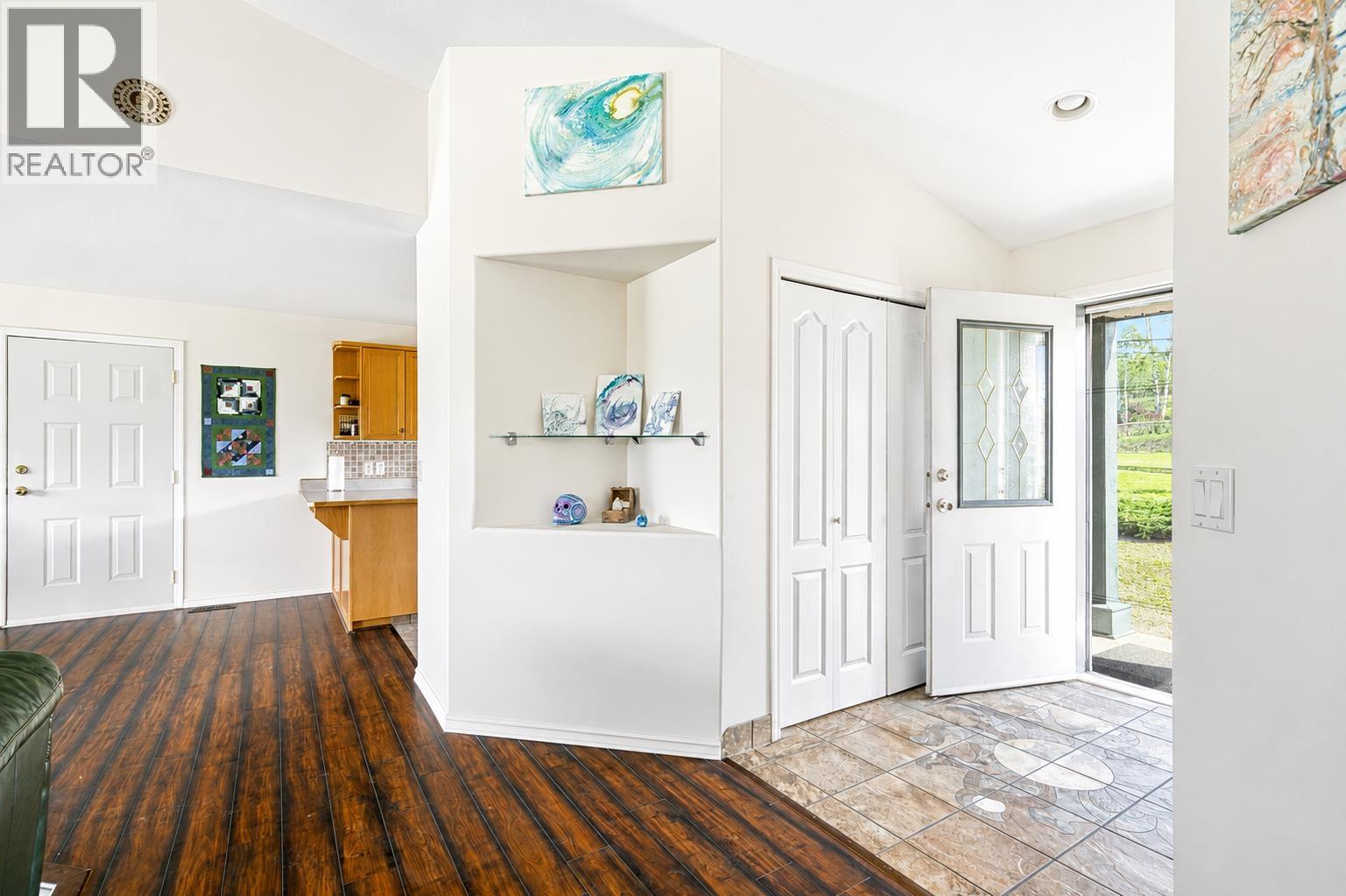 Residential in 108 Mile Ranch 4