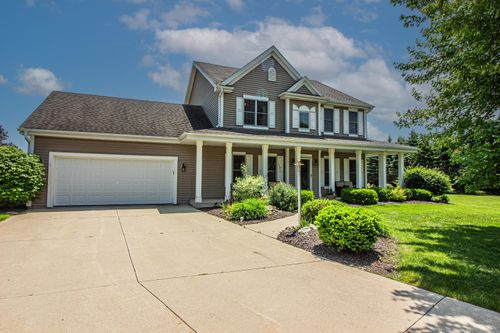 120 Wind Sail Ct, RANDOM LAKE, WI, 53075-1670 | Card Image