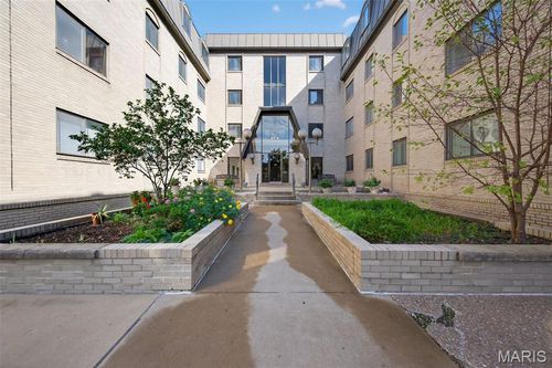apt-404-4355 Maryland Ave, Saint Louis, MO, 63108-2759 | Card Image