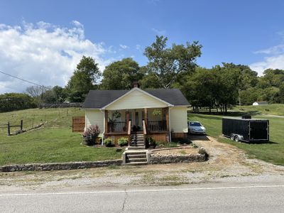 494 Cookeville Hwy, House other with 2 bedrooms, 1 bathrooms and null parking in Elmwood TN | Image 3