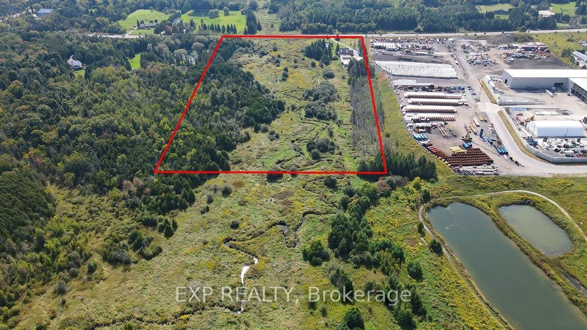 Commercial Sale in East Gwillimbury 3
