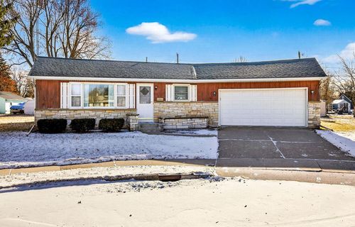 200 Prairie Court, Fond Du Lac, WI, 54935 | Card Image